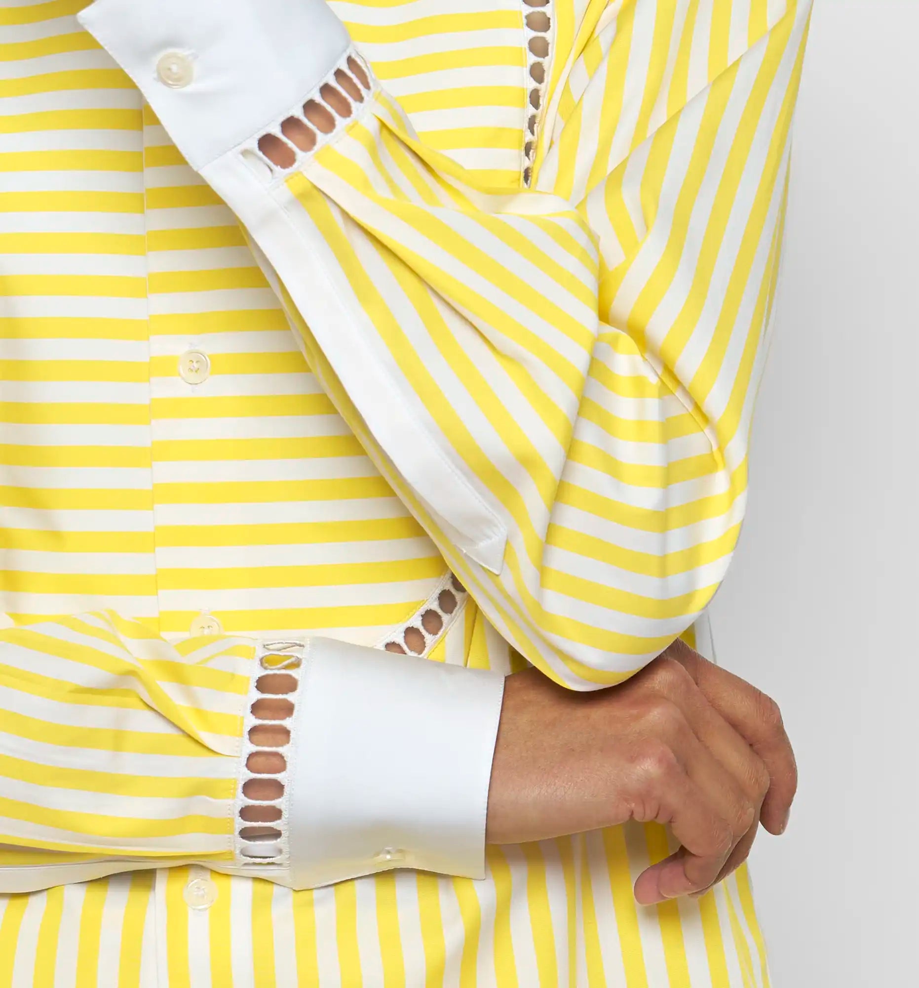 Venetian Bunny shirt in yellow stripes — sleeve detail