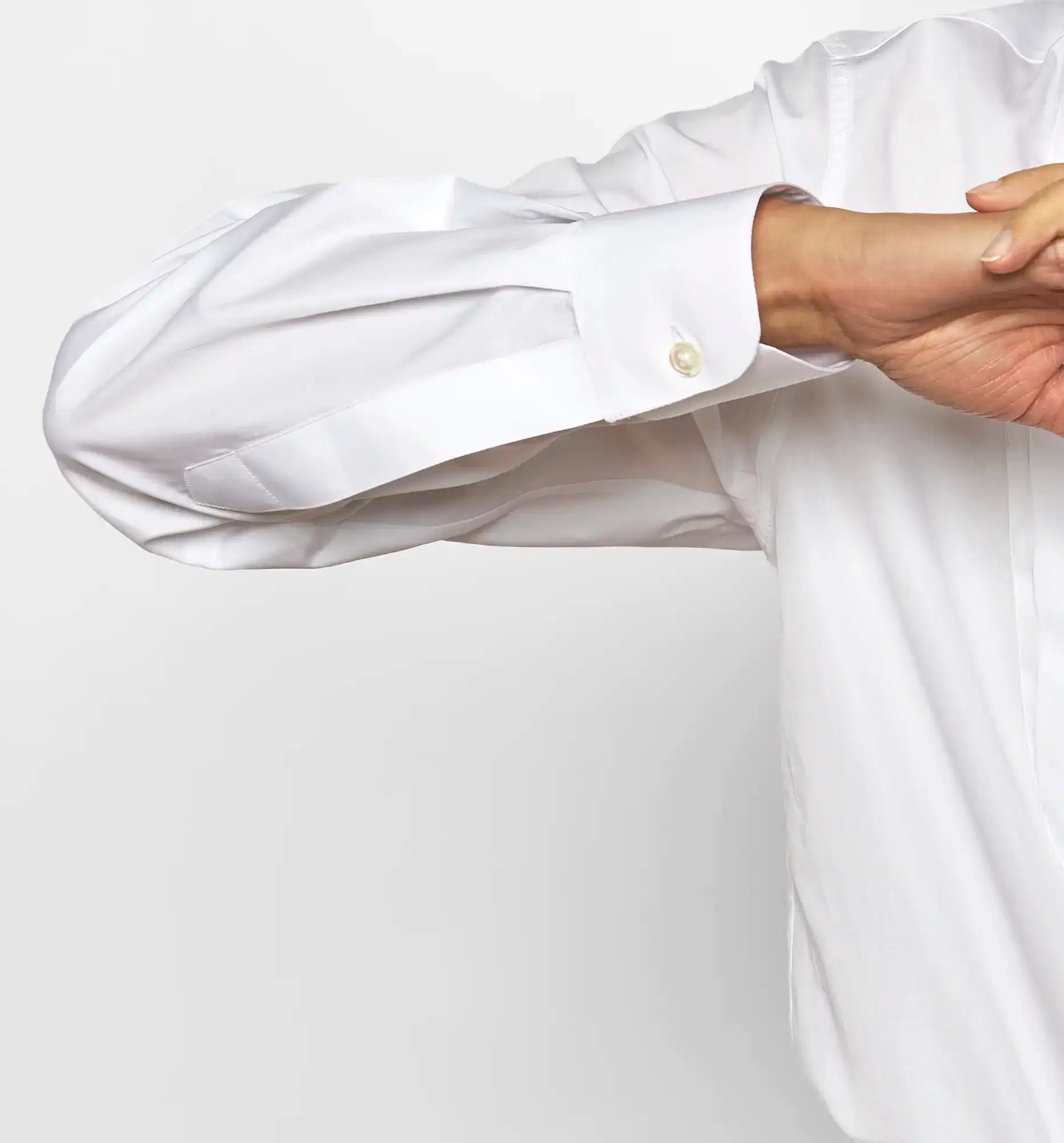 White poplin Pleated Bunny shirt, sleeve and cuff detail — Sébline SS26