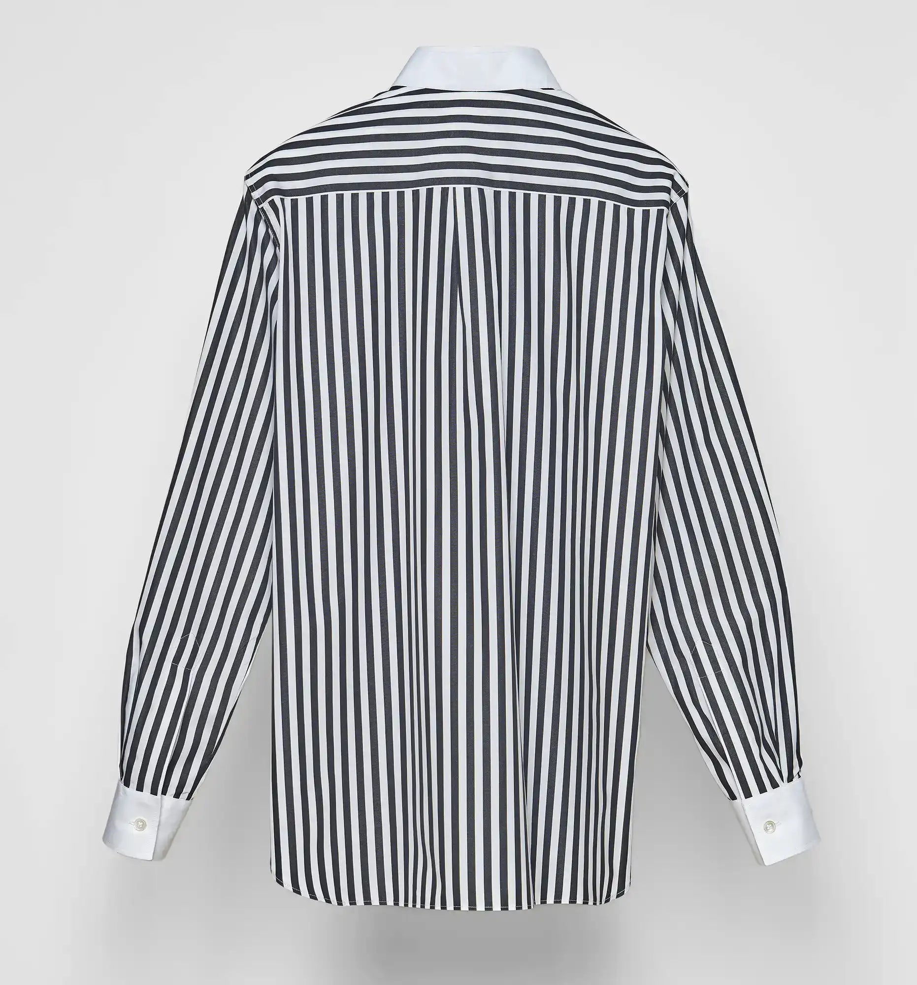 WING COLLAR SHIRT