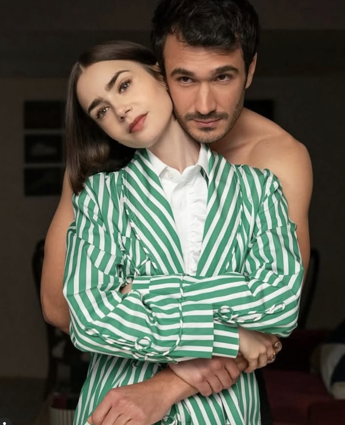 LILY COLLINS -  EMILY IN PARIS