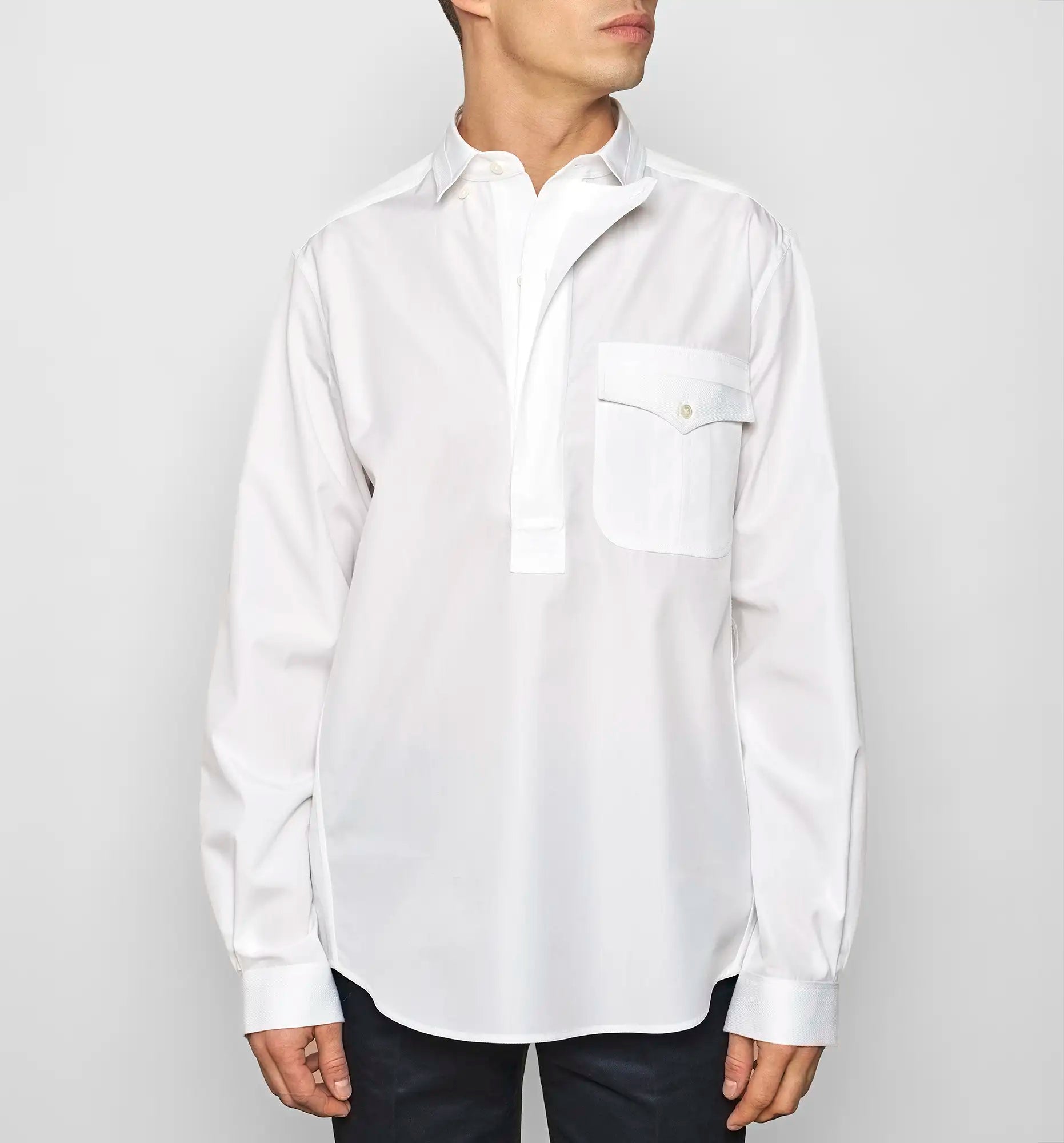 Front view of a white Sébline shirt worn by a model