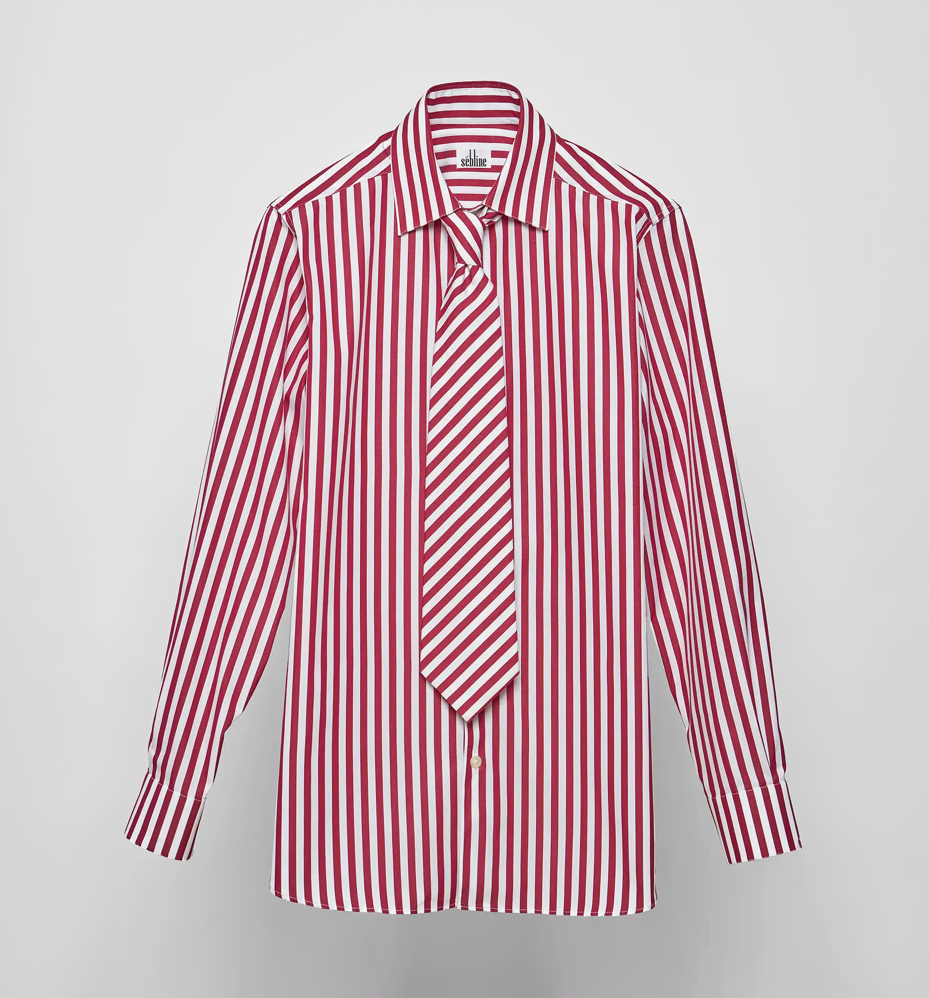 Front view of a bordeaux and white striped cotton poplin shirt with matching tie by Sébline.
