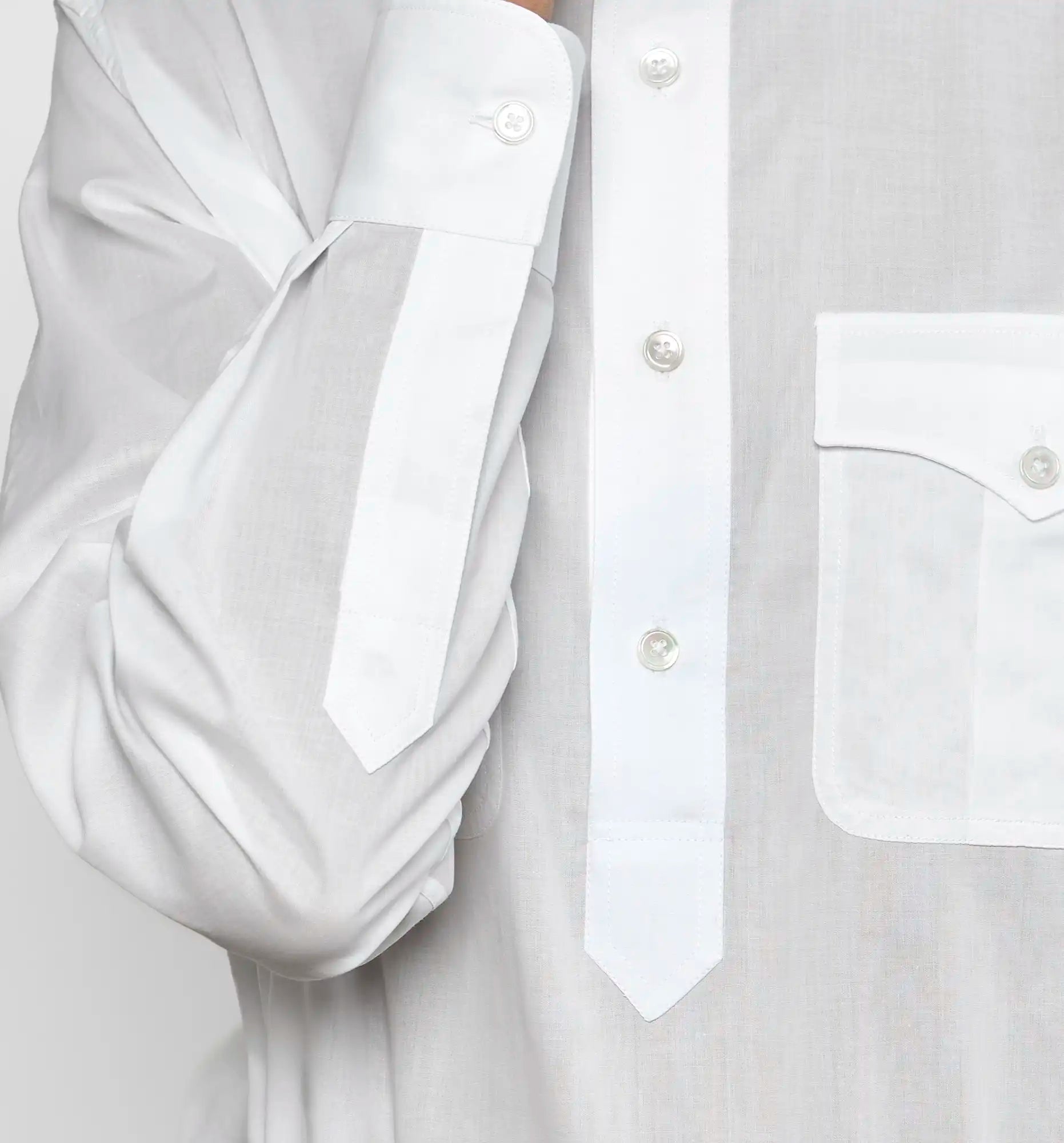 Sébline – White poplin Polo Safari shirt, sleeve detail